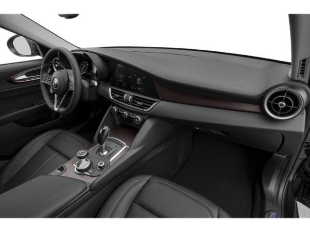 Used 2019 Alfa Romeo Giulia Ti w/ Nero Edizione RWD image 19