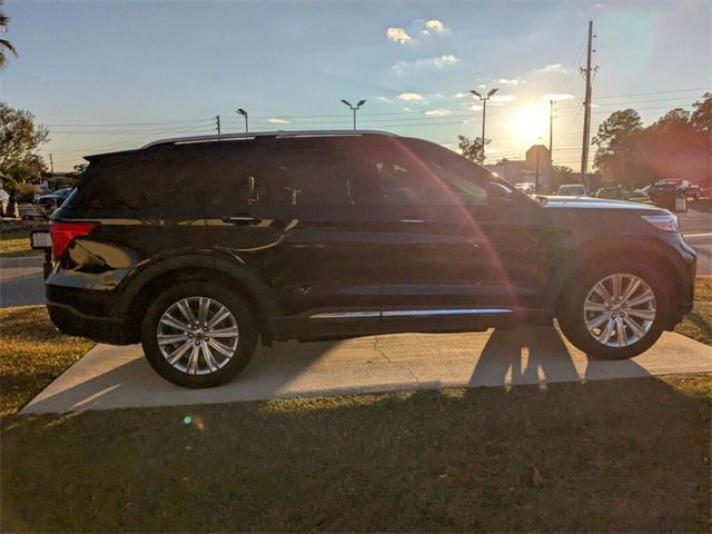 Used 2020 Ford Explorer Limited w/ Class III Trailer Tow Package image 2