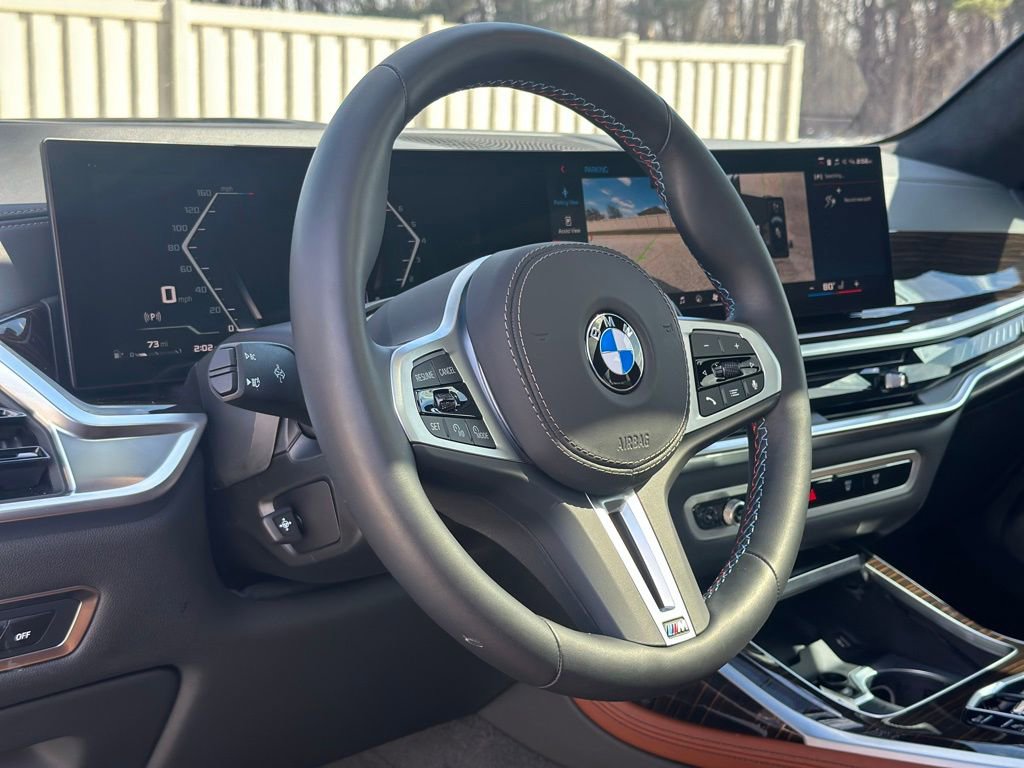 Certified 2025 BMW X7 M60i image 15