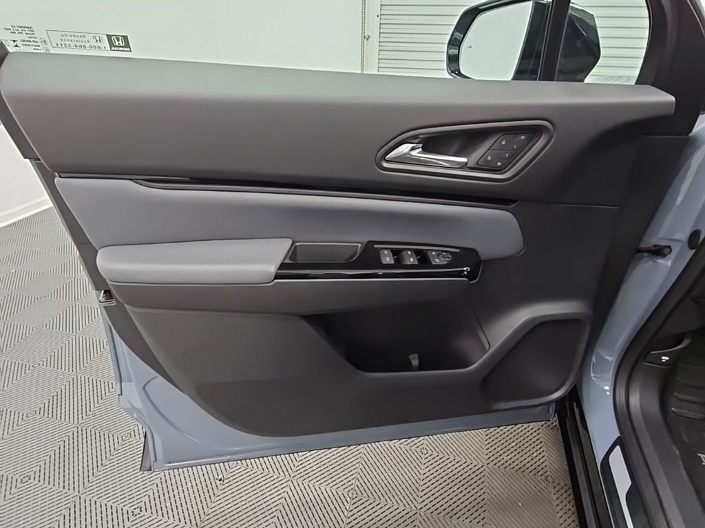 Used 2024 Honda Prologue Touring image 32