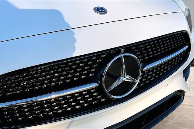 Used 2023 Mercedes-Benz E 350 Sedan image 32