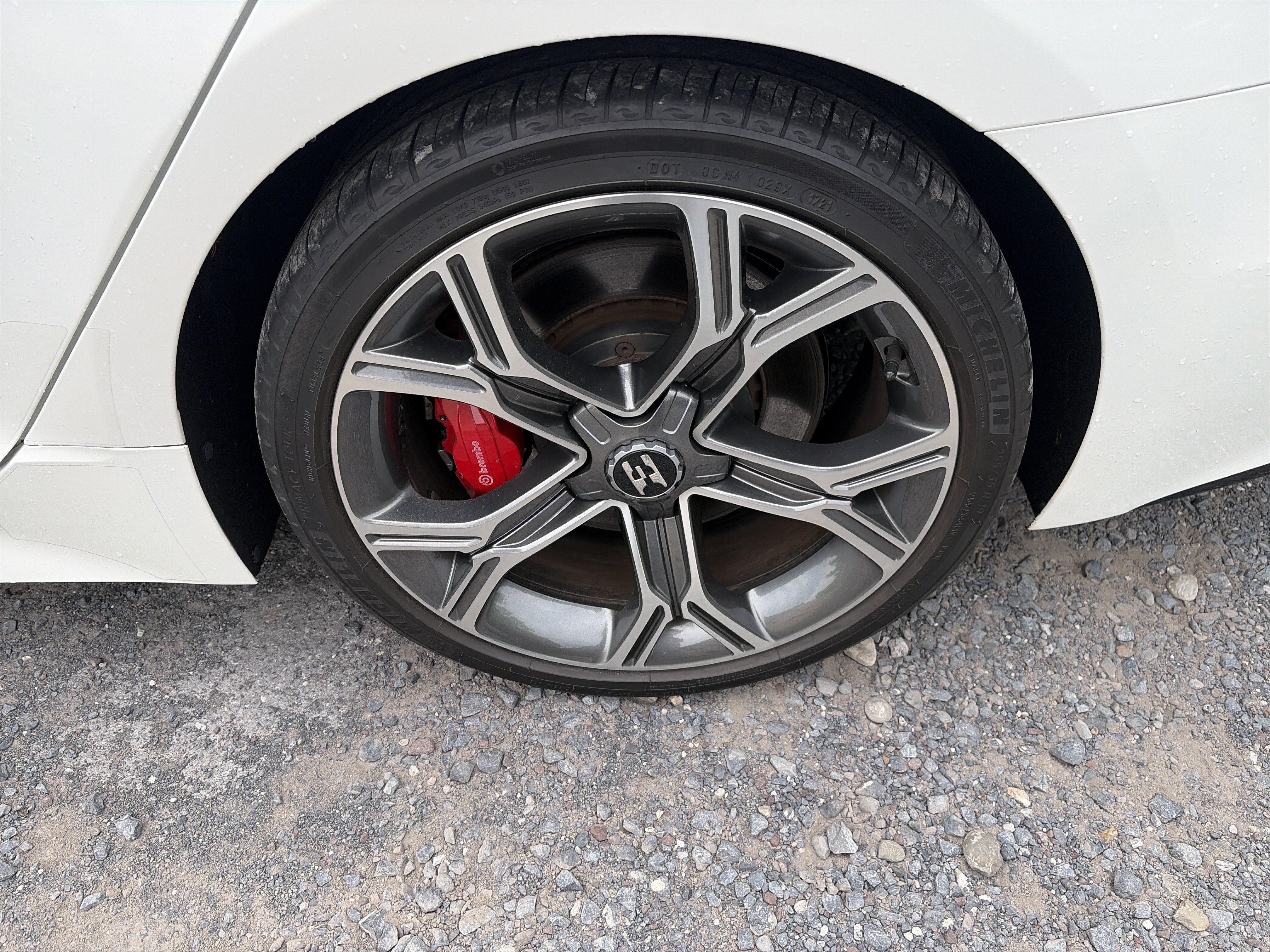 Used 2019 Kia Stinger GT1 AWD/4WD image 11