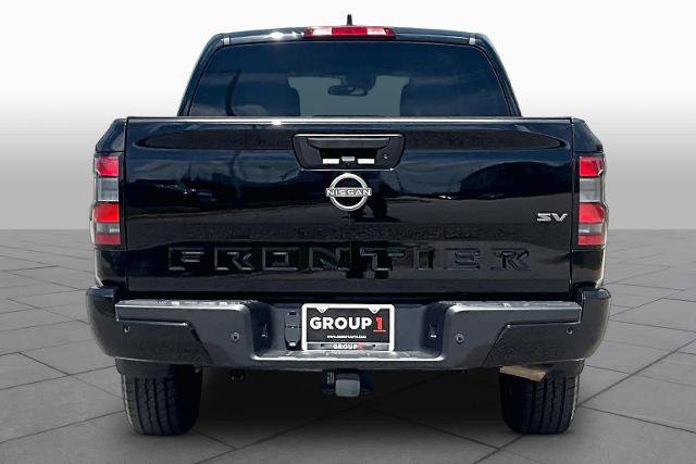 Certified 2022 Nissan Frontier SV w/ Technology Package RWD image 5
