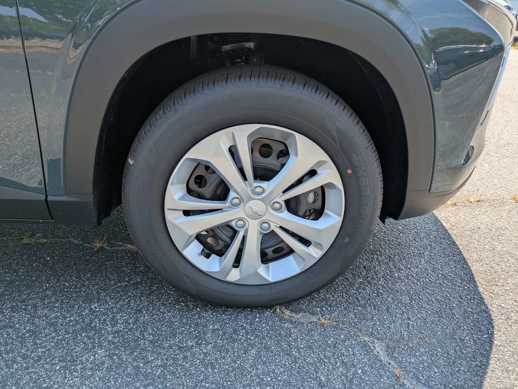 New 2026 Chevrolet Trax LS FWD image 11