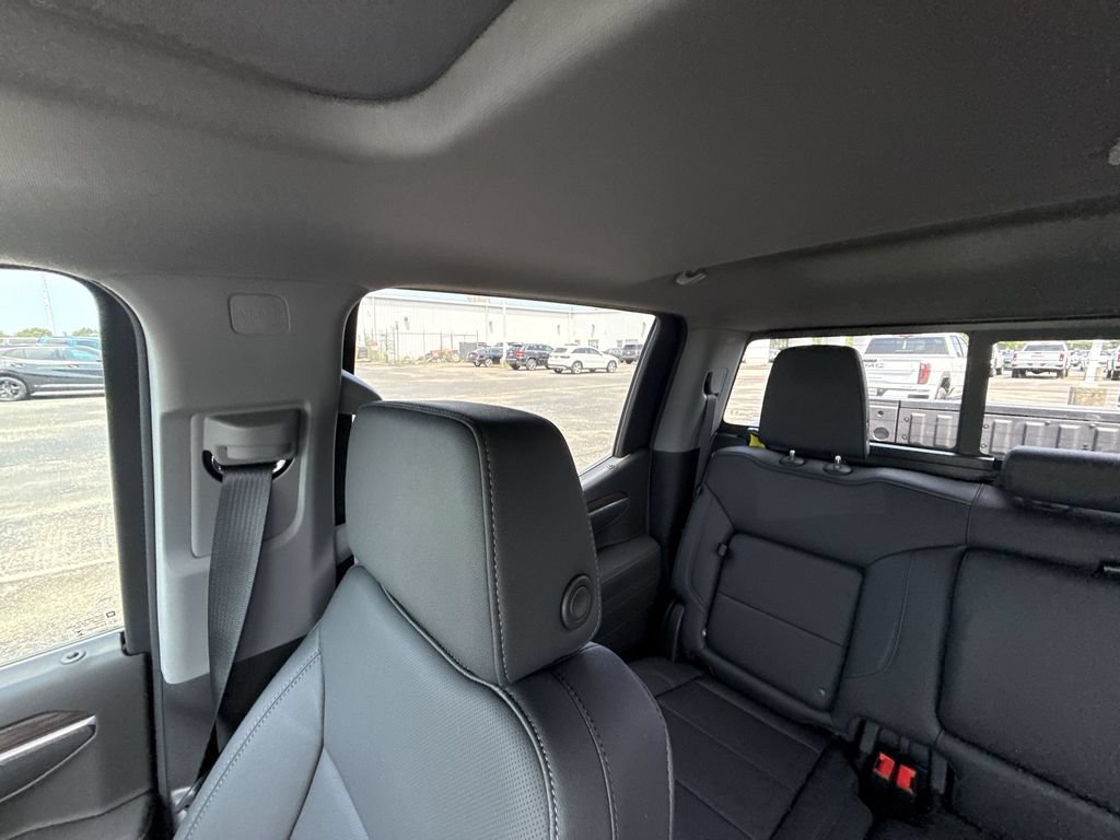 Used 2026 GMC Sierra 1500 SLT w/ SLT Premium Package AWD/4WD image 10