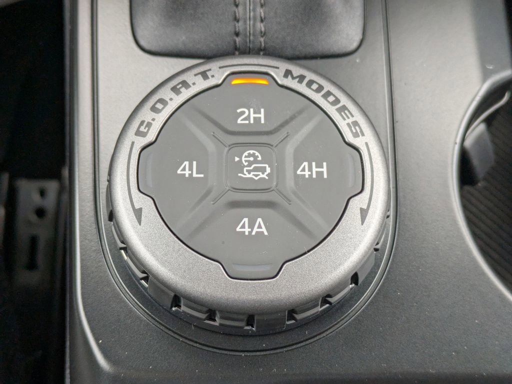 New 2025 Ford Bronco Outer Banks image 23