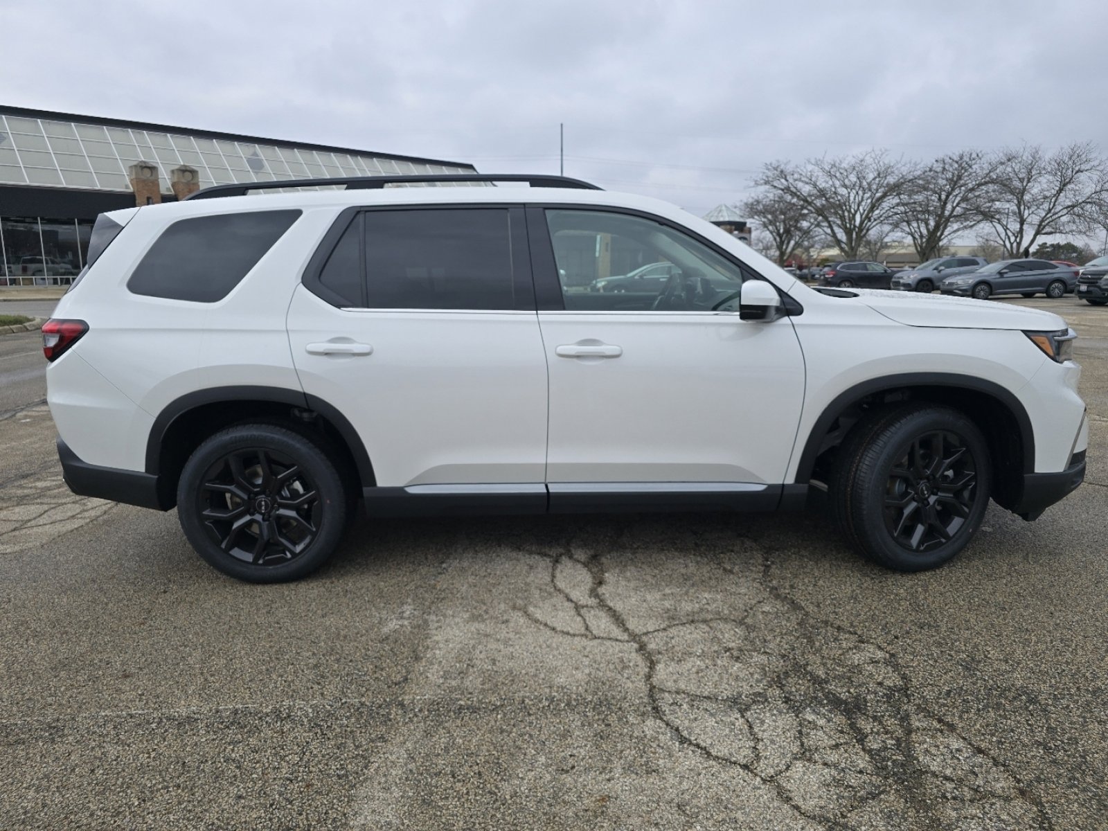 New 2025 Honda Pilot Touring image 20