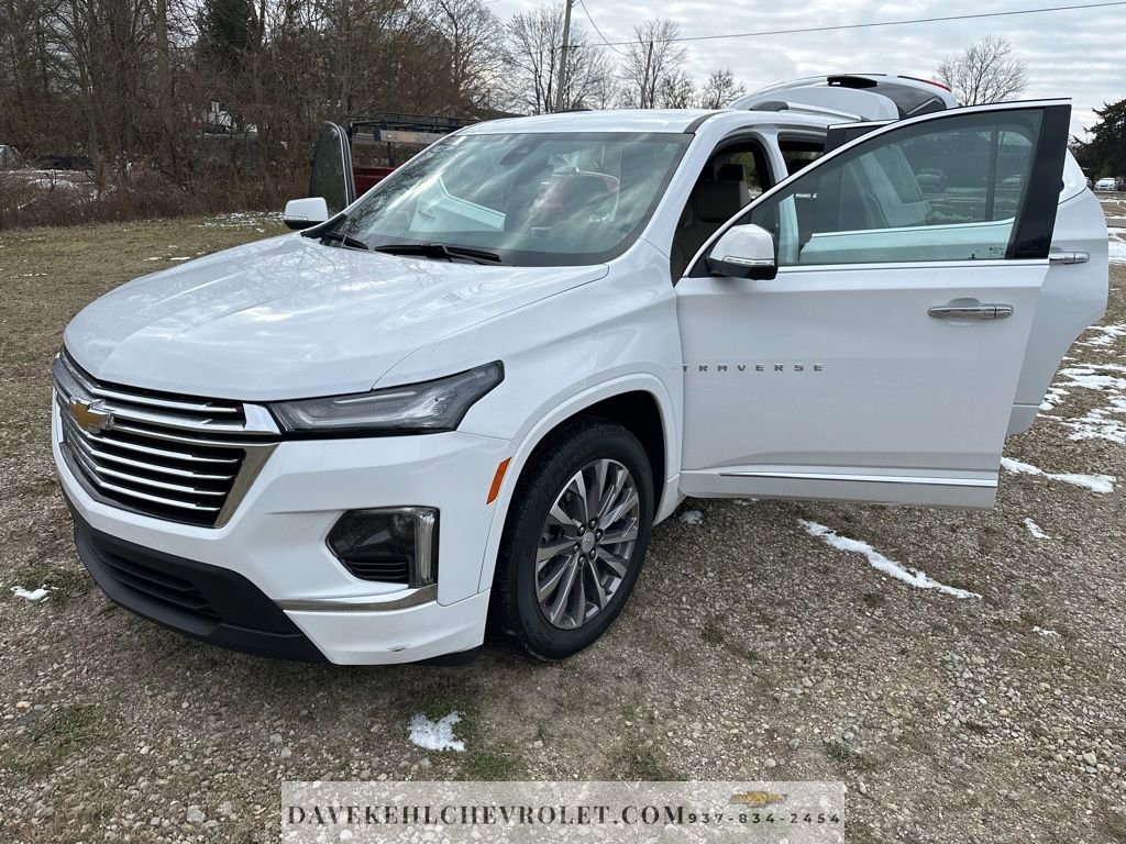 Used 2023 Chevrolet Traverse Premier image 24