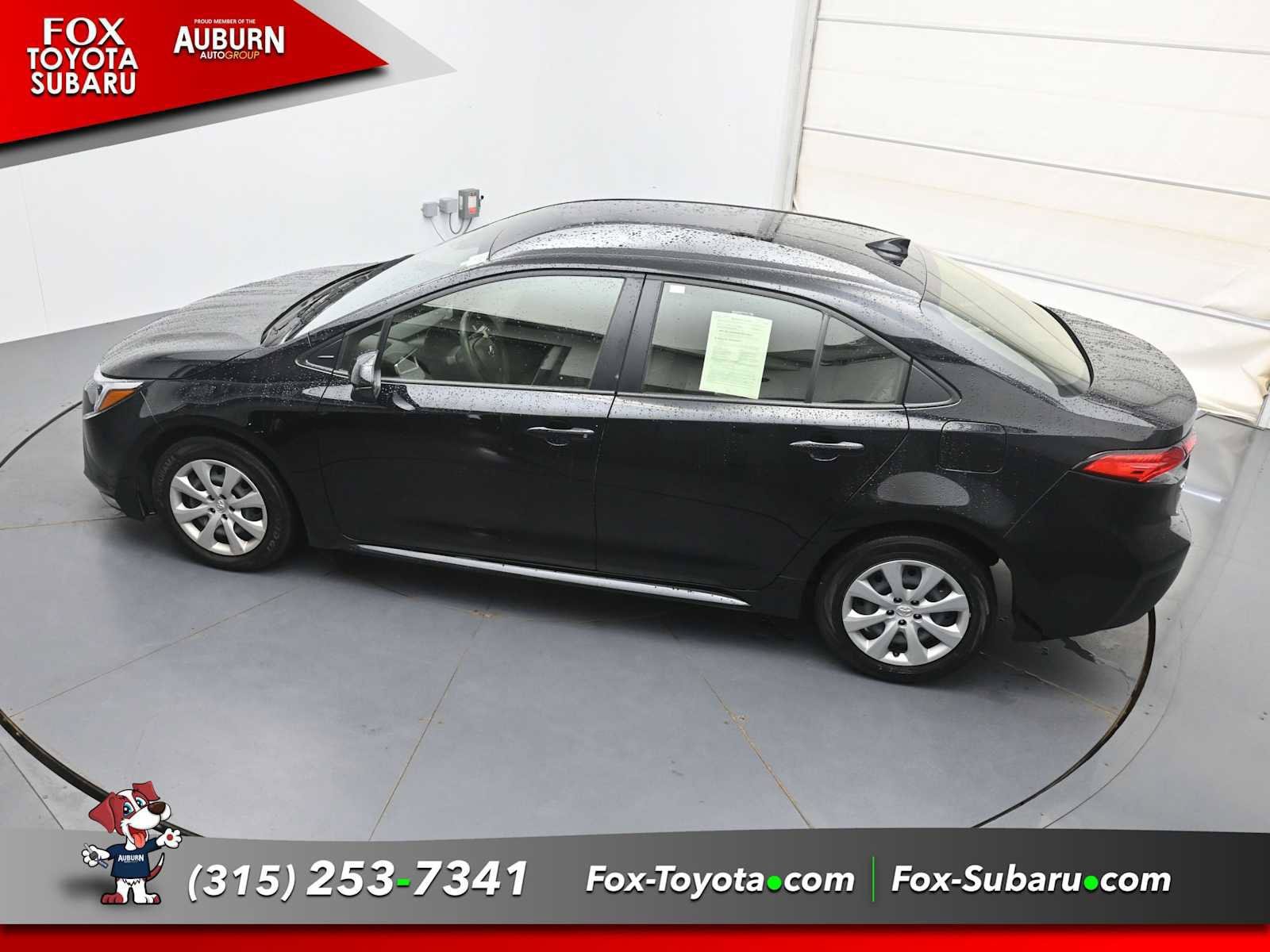 Used 2023 Toyota Corolla LE FWD image 35