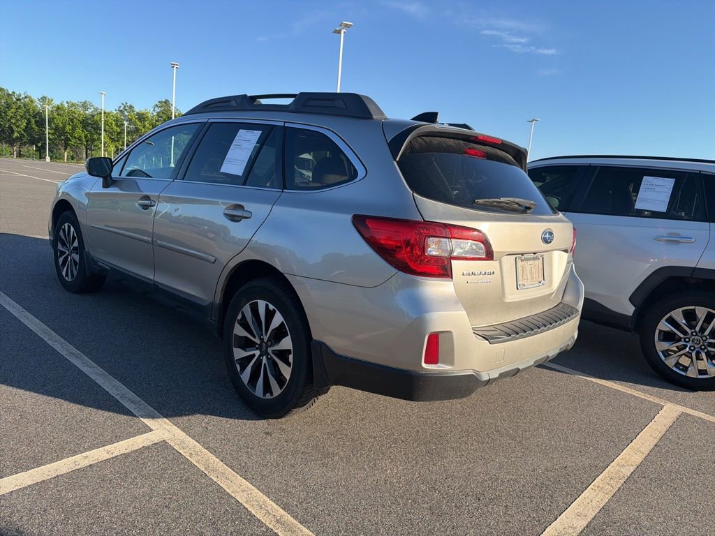Used 2016 Subaru Outback 2.5i Limited AWD/4WD image 14