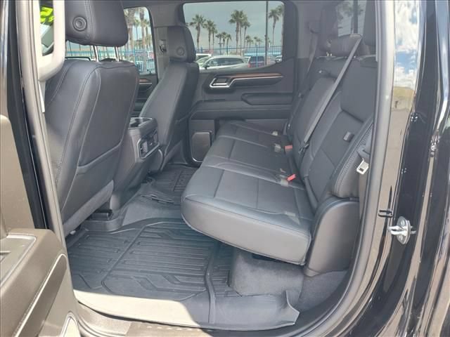 Used 2024 GMC Sierra 1500 Denali w/ Denali Reserve Package AWD/4WD image 7