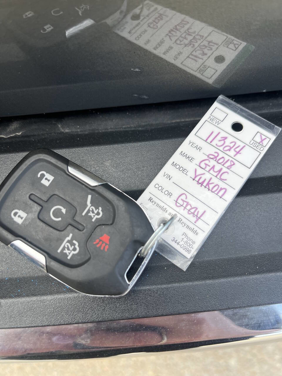 Used 2018 GMC Yukon Denali w/ Denali Ultimate Package image 32