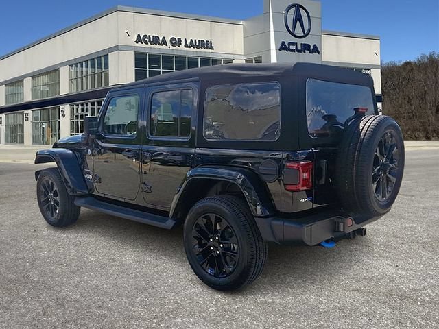 Used 2023 Jeep Wrangler Unlimited Sahara w/ Cold Weather Group AWD/4WD image 4