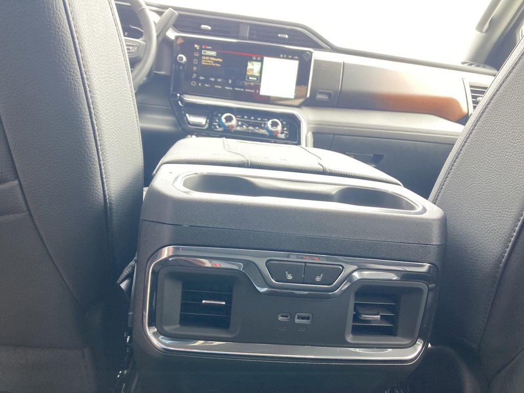 New 2024 GMC Sierra 2500 Denali w/ Technology Package image 28
