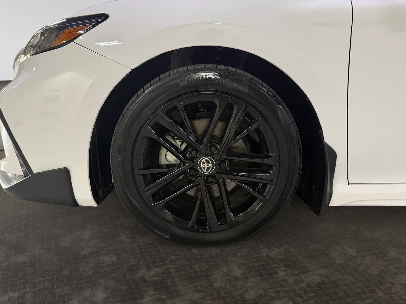 Used 2026 Toyota Camry SE w/ Multimedia Upgrade Package FWD image 18