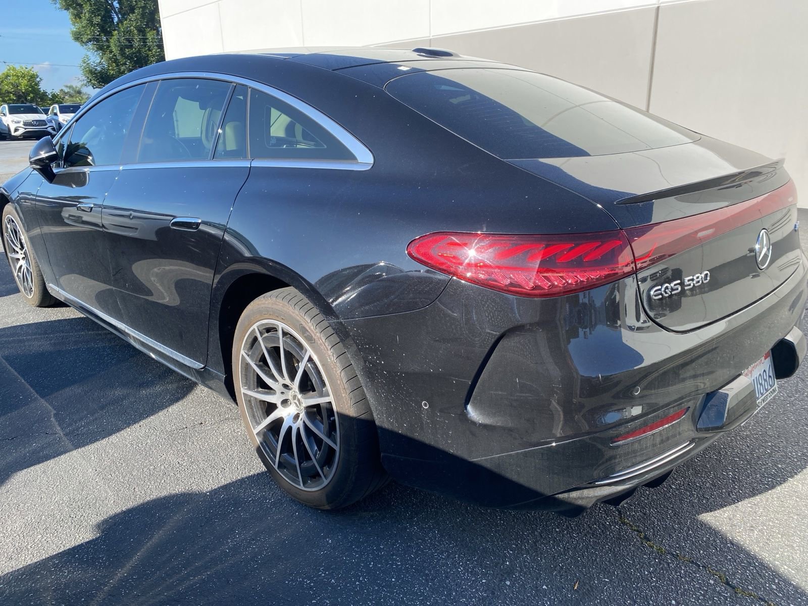 Used 2024 Mercedes-Benz EQS 580 4MATIC Sedan image 4