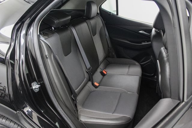 Certified 2023 Buick Encore GX Preferred w/ Cold Weather Comfort Package FWD image 18