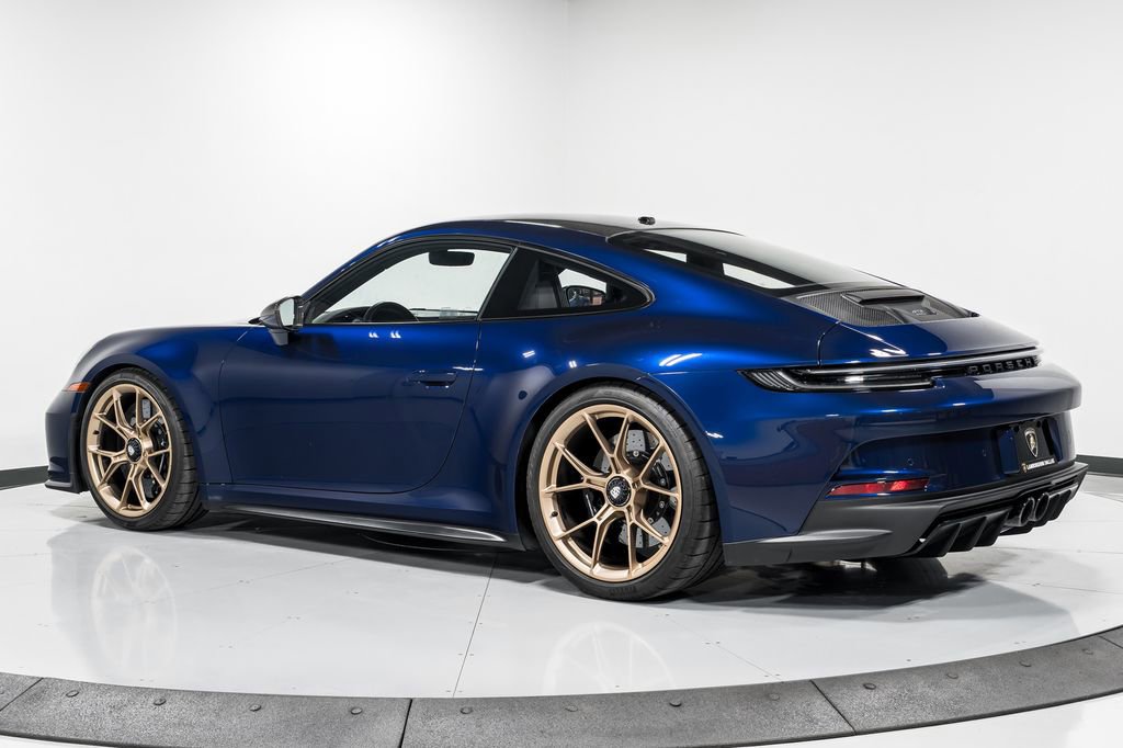 Used 2022 Porsche 911 GT3 RWD image 5
