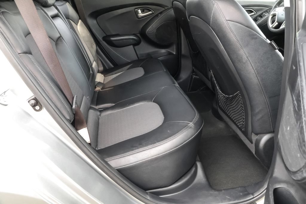 Used 2012 Hyundai Tucson GLS AWD/4WD image 32