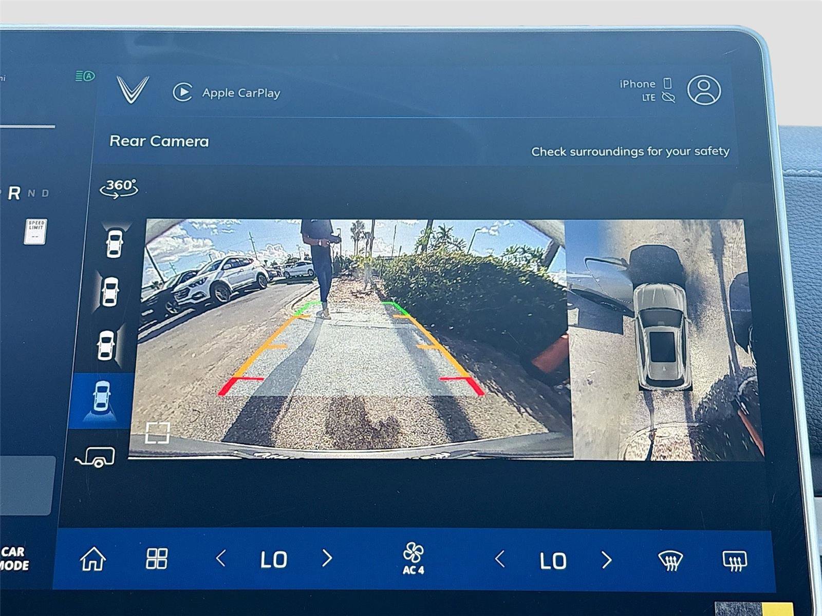 New 2025 VinFast VF 8 Plus image 14