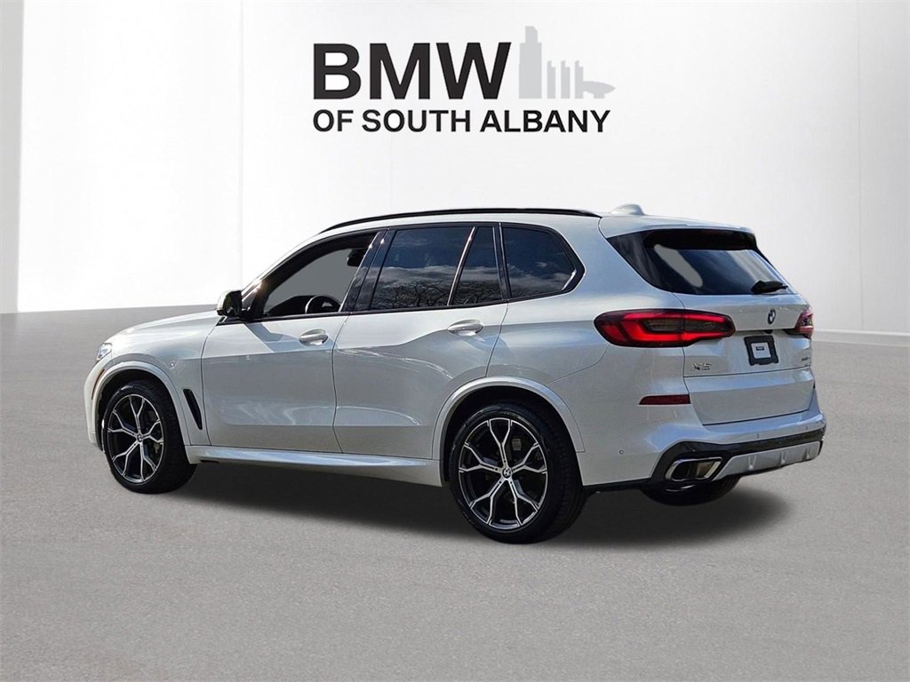 Used 2023 BMW X5 xDrive40i w/ M Sport Package image 5