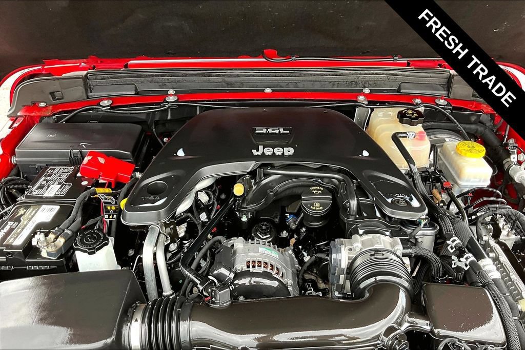 Used 2020 Jeep Wrangler Sport AWD/4WD image 29