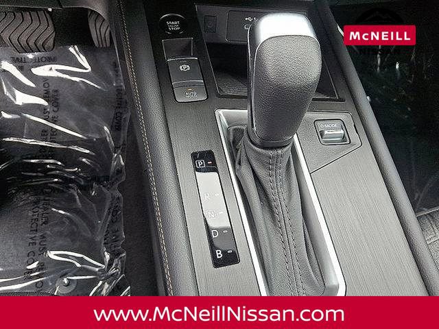 New 2025 Nissan Kicks SV image 10