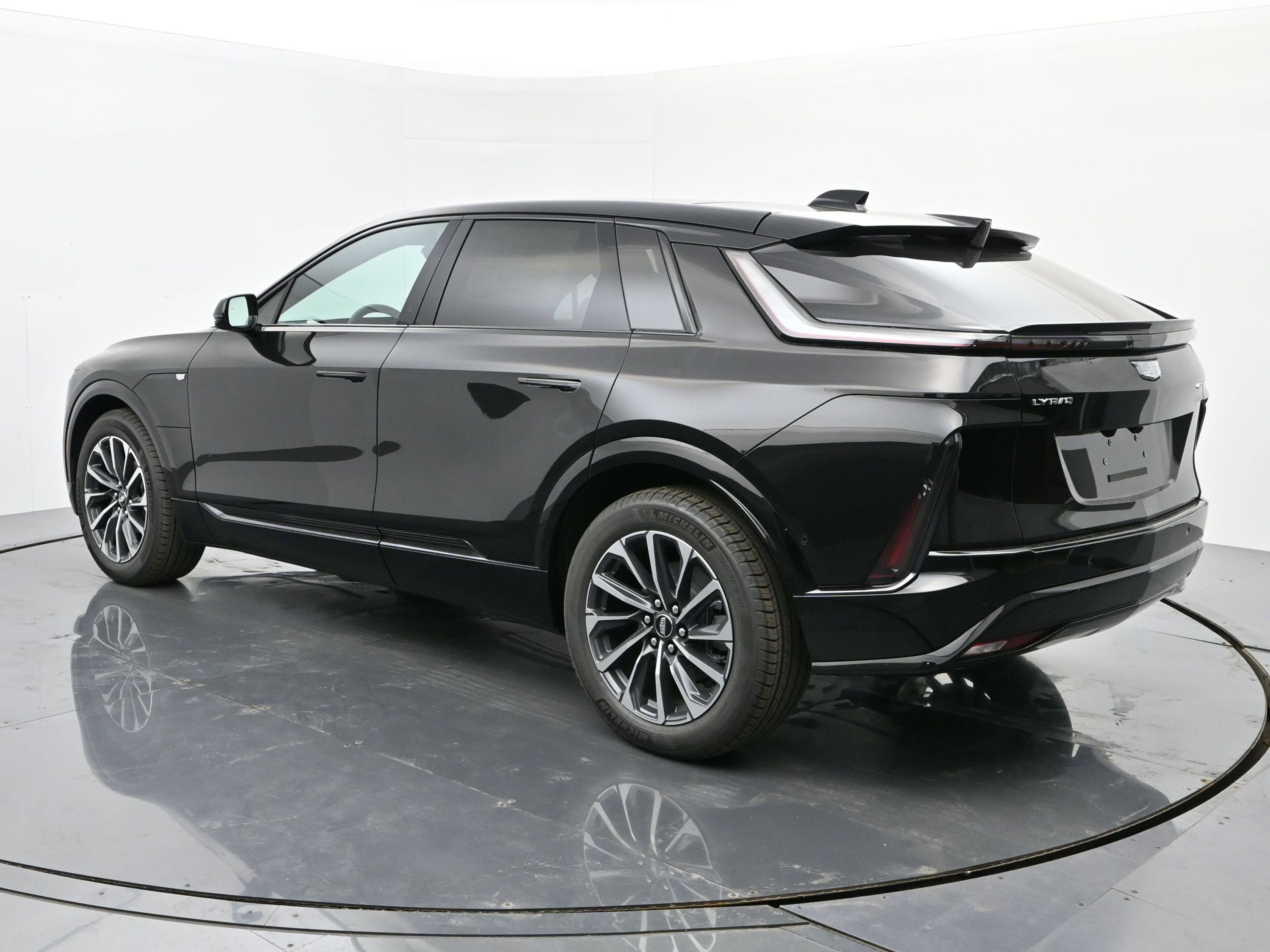 New 2025 Cadillac Lyriq Sport image 3