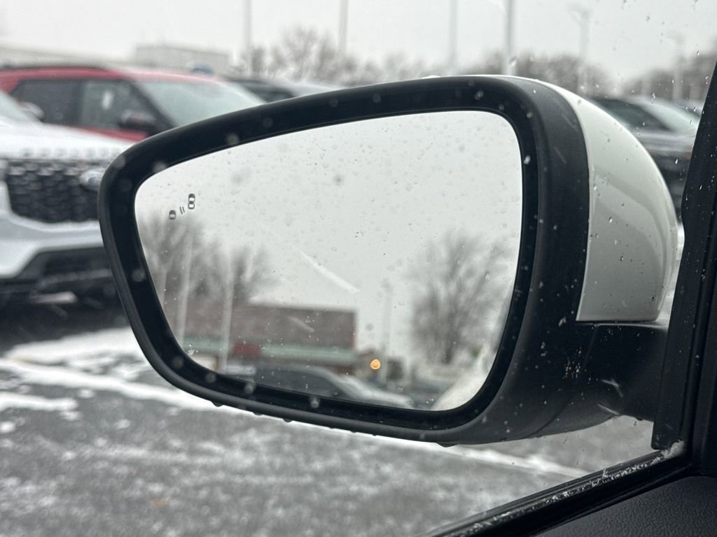 Used 2022 Ford Escape SEL image 34