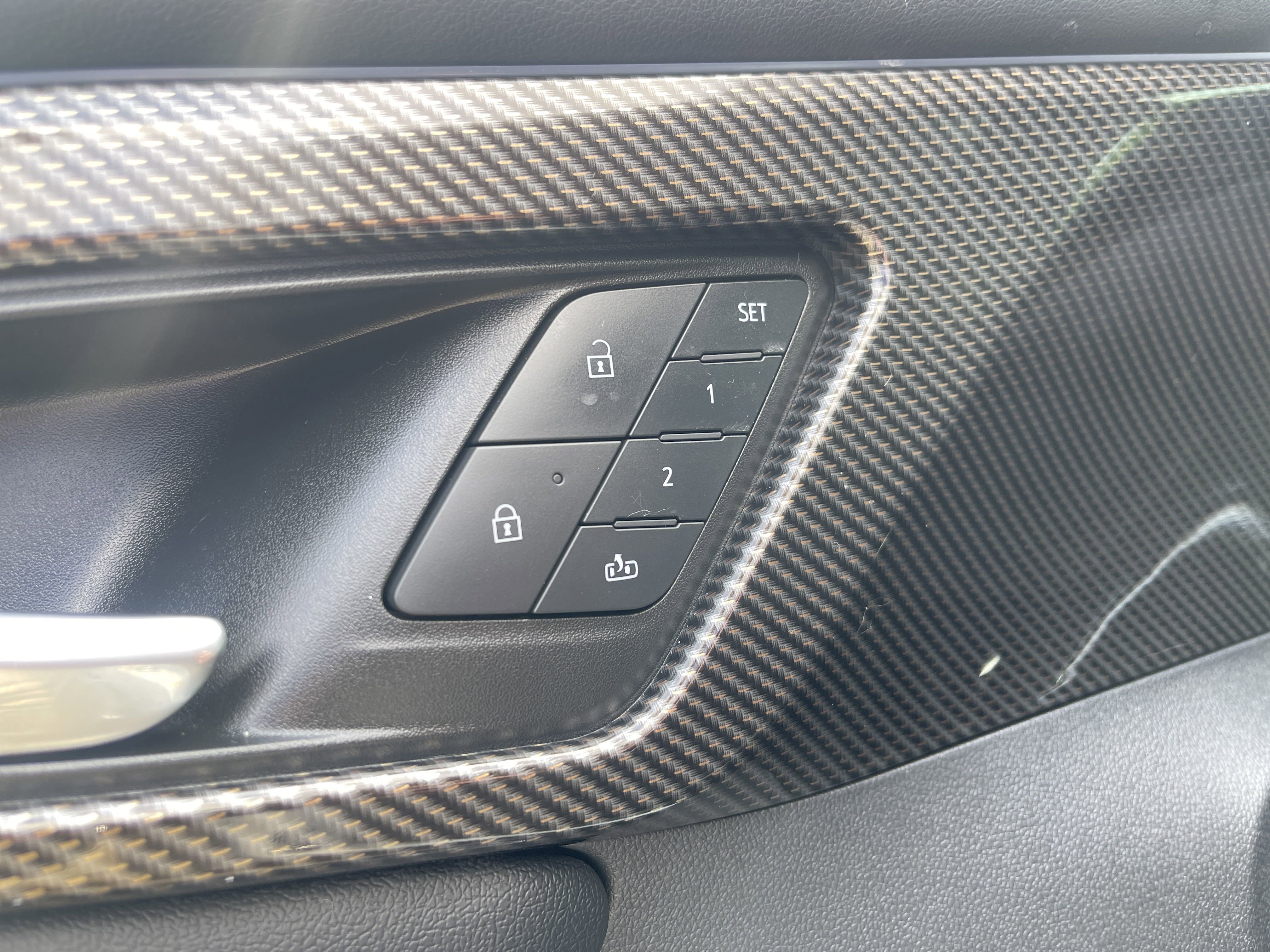 Used 2024 Chevrolet Traverse RS image 20