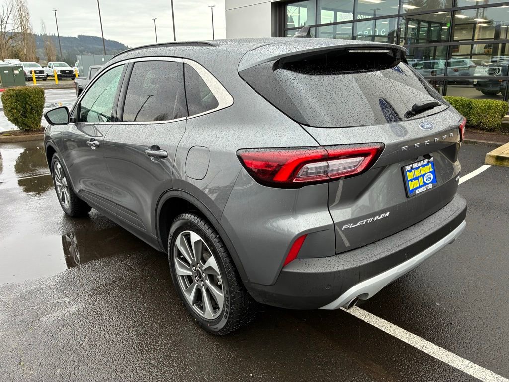 Used 2024 Ford Escape Platinum image 5