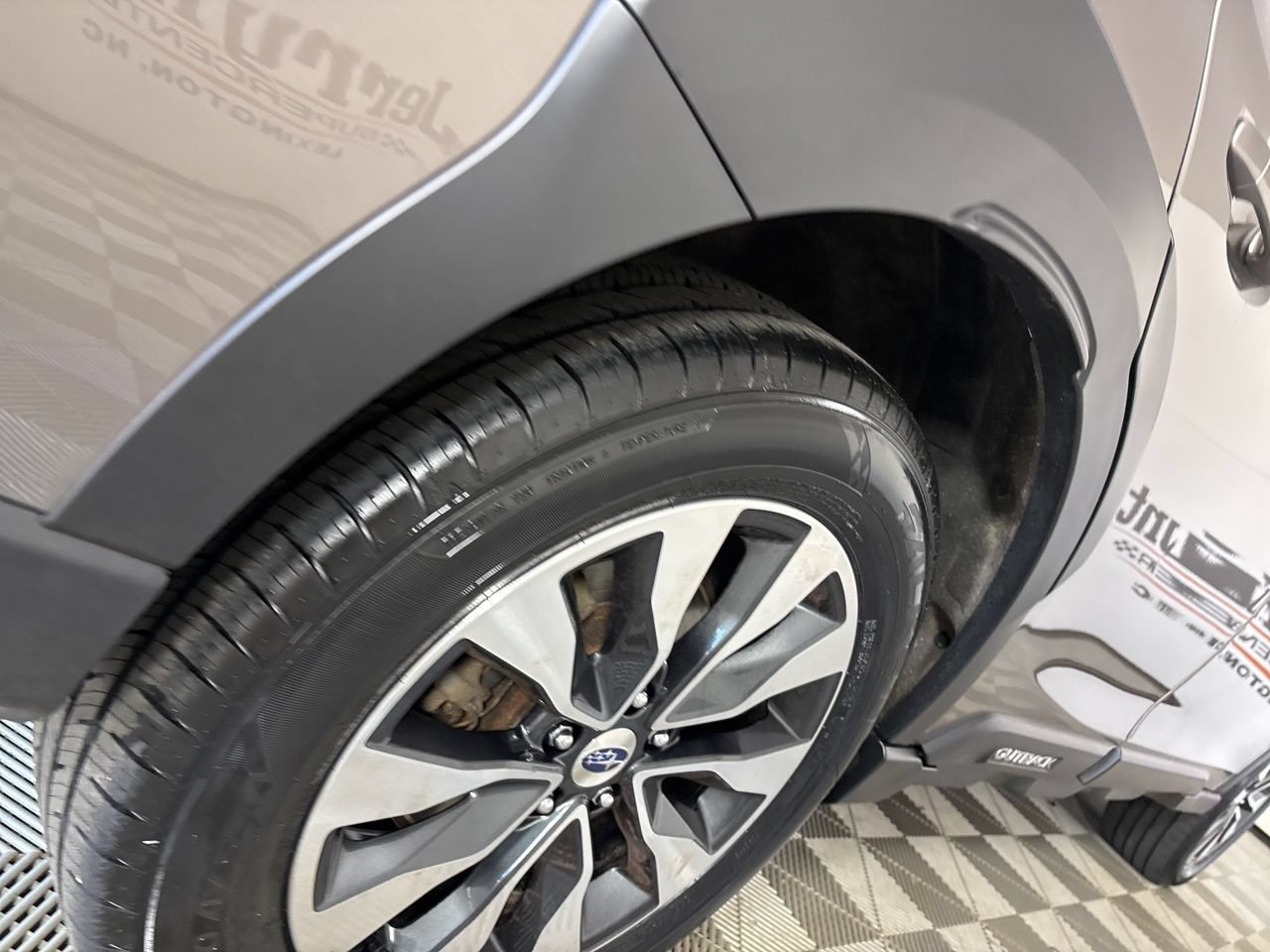 Used 2024 Subaru Outback Limited AWD/4WD image 34