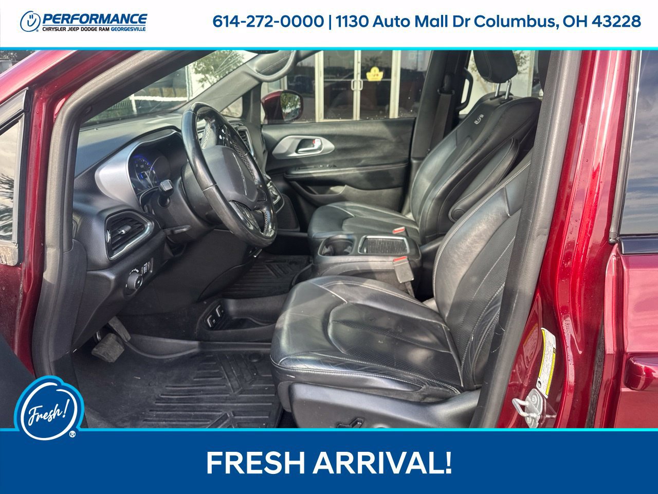 Used 2019 Chrysler Pacifica Touring-L Plus w/ Advanced Safetytec Group FWD image 11