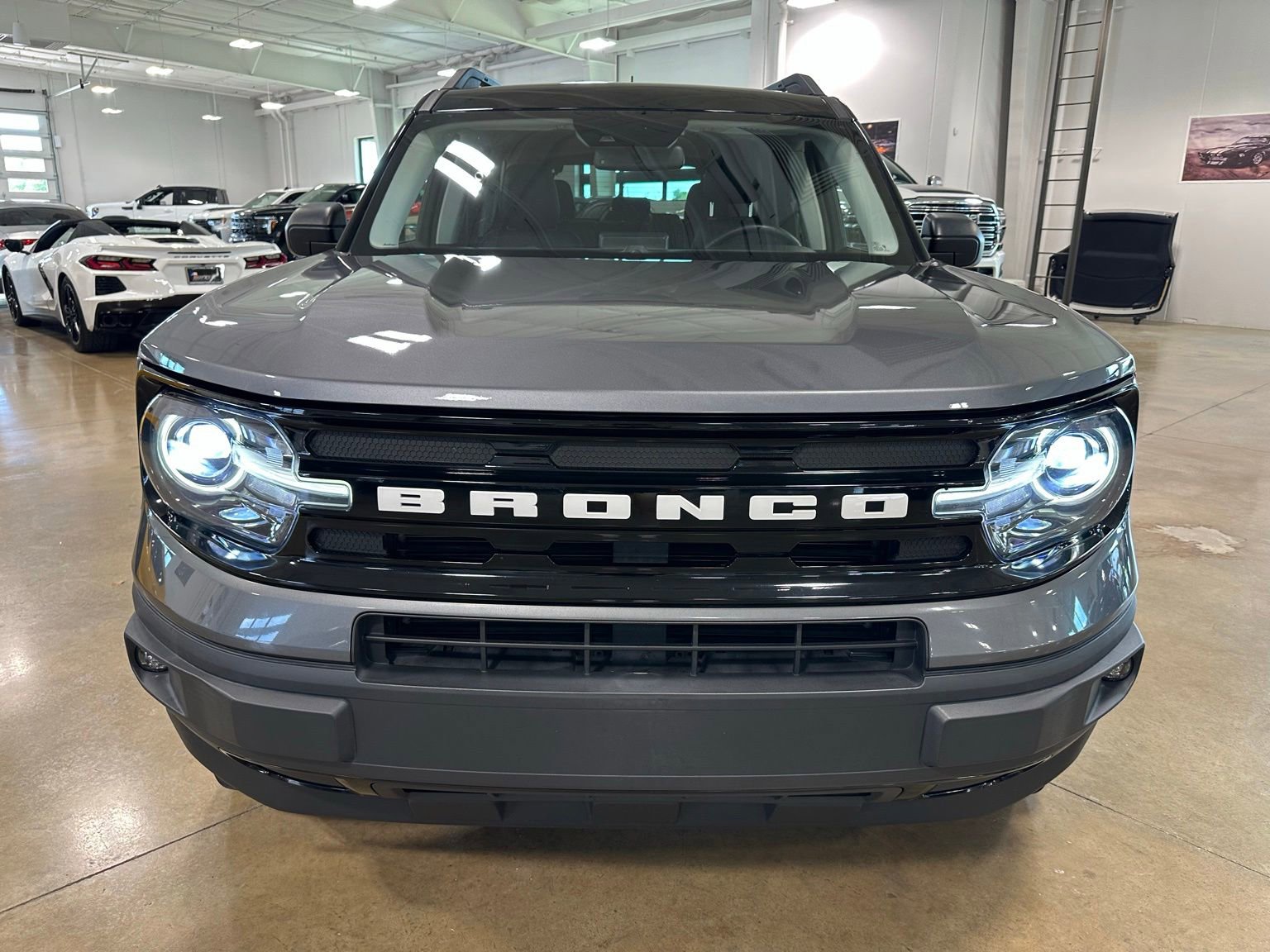 Used 2021 Ford Bronco Sport Outer Banks AWD/4WD image 2