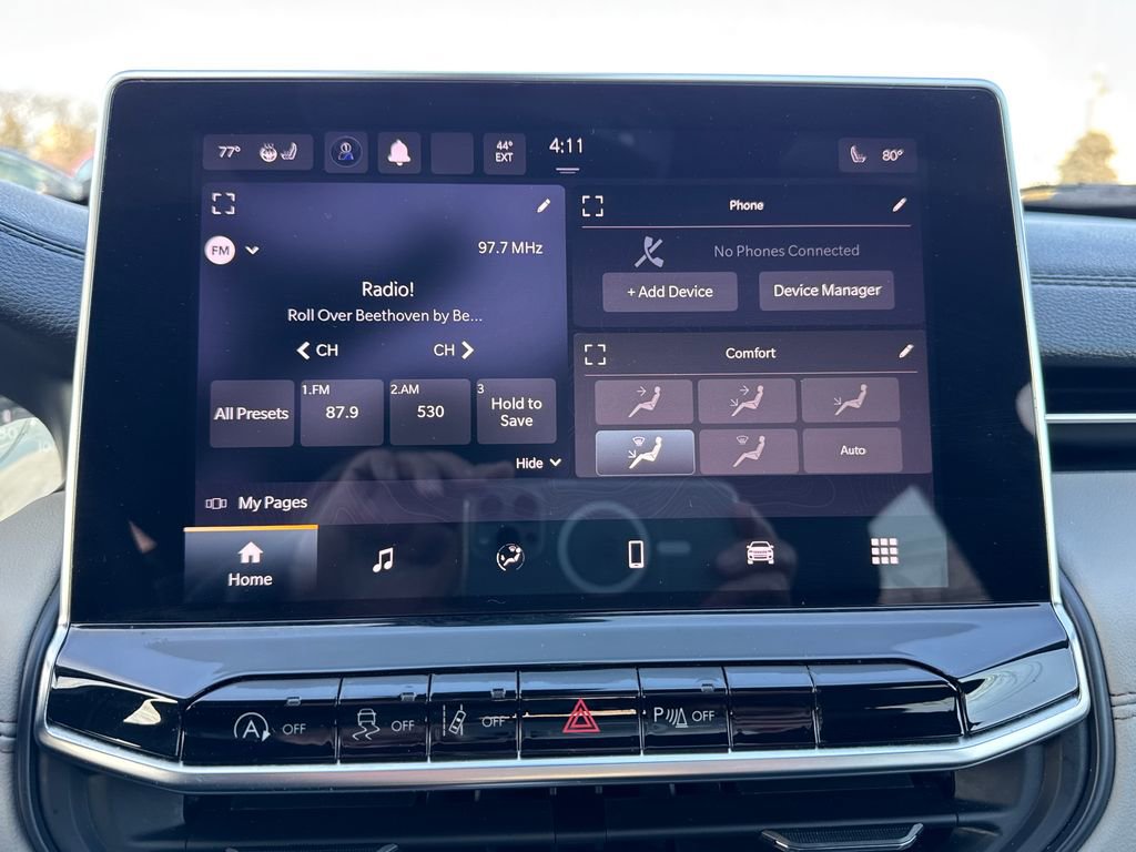 Used 2023 Jeep Compass Limited image 24