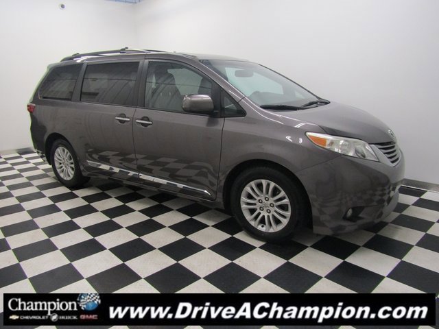 Used 2015 Toyota Sienna L