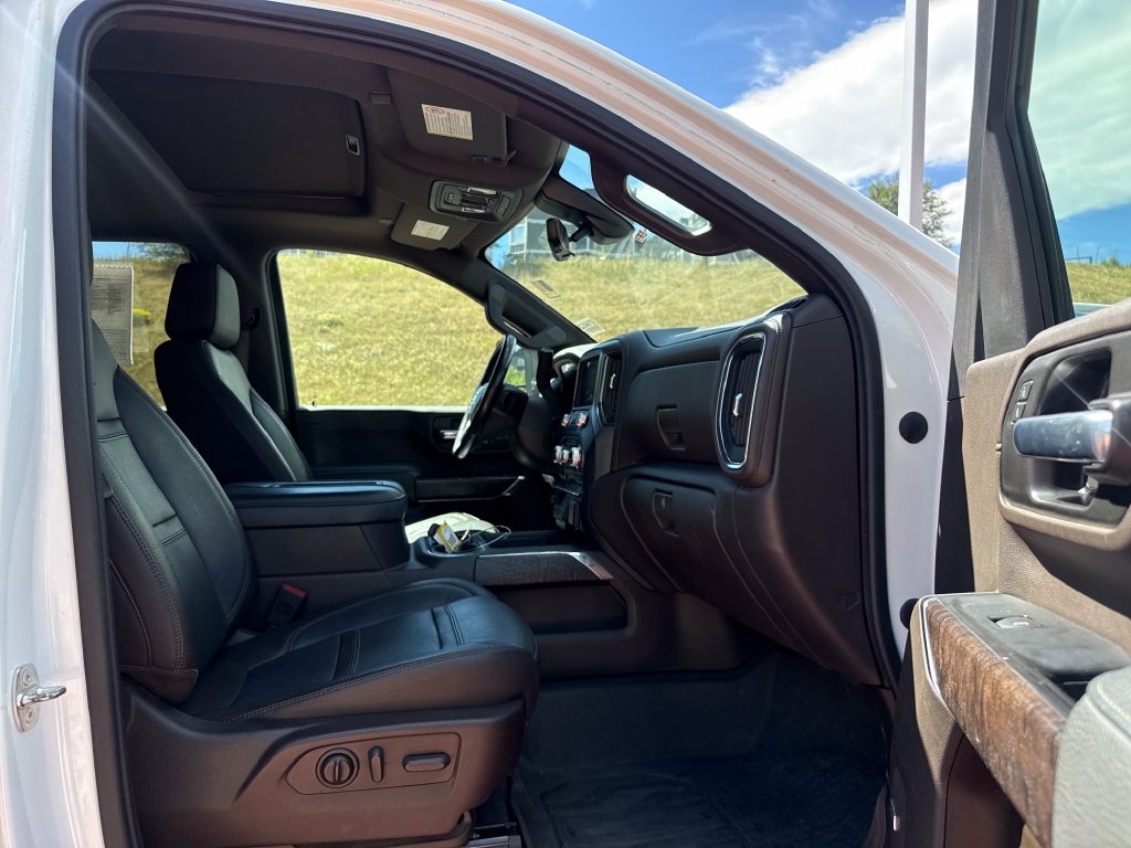 Used 2020 GMC Sierra 2500 Denali w/ Denali Ultimate Package AWD/4WD image 28