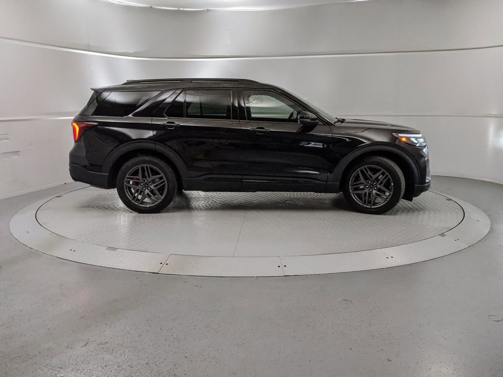 New 2025 Ford Explorer ST w/ Sun And Sound Package image 2