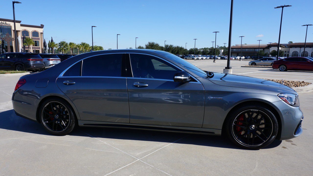 Used 2020 Mercedes-Benz S 63 AMG 4MATIC Sedan image 4