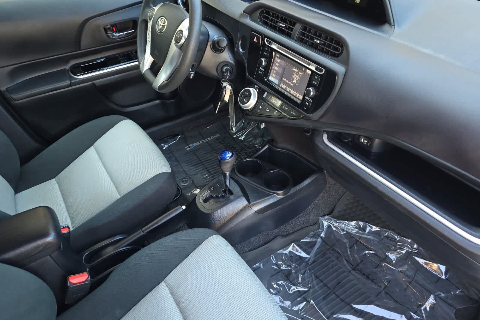 Used 2016 Toyota Prius C Two FWD image 15