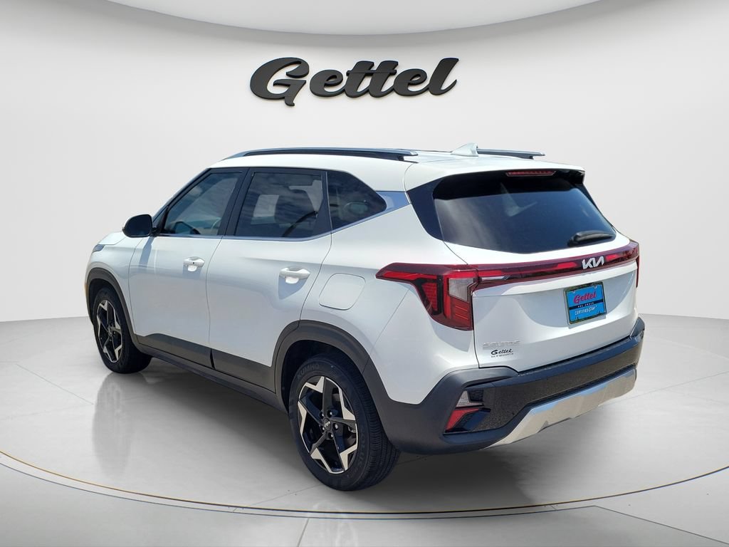 Used 2024 Kia Seltos EX FWD image 6