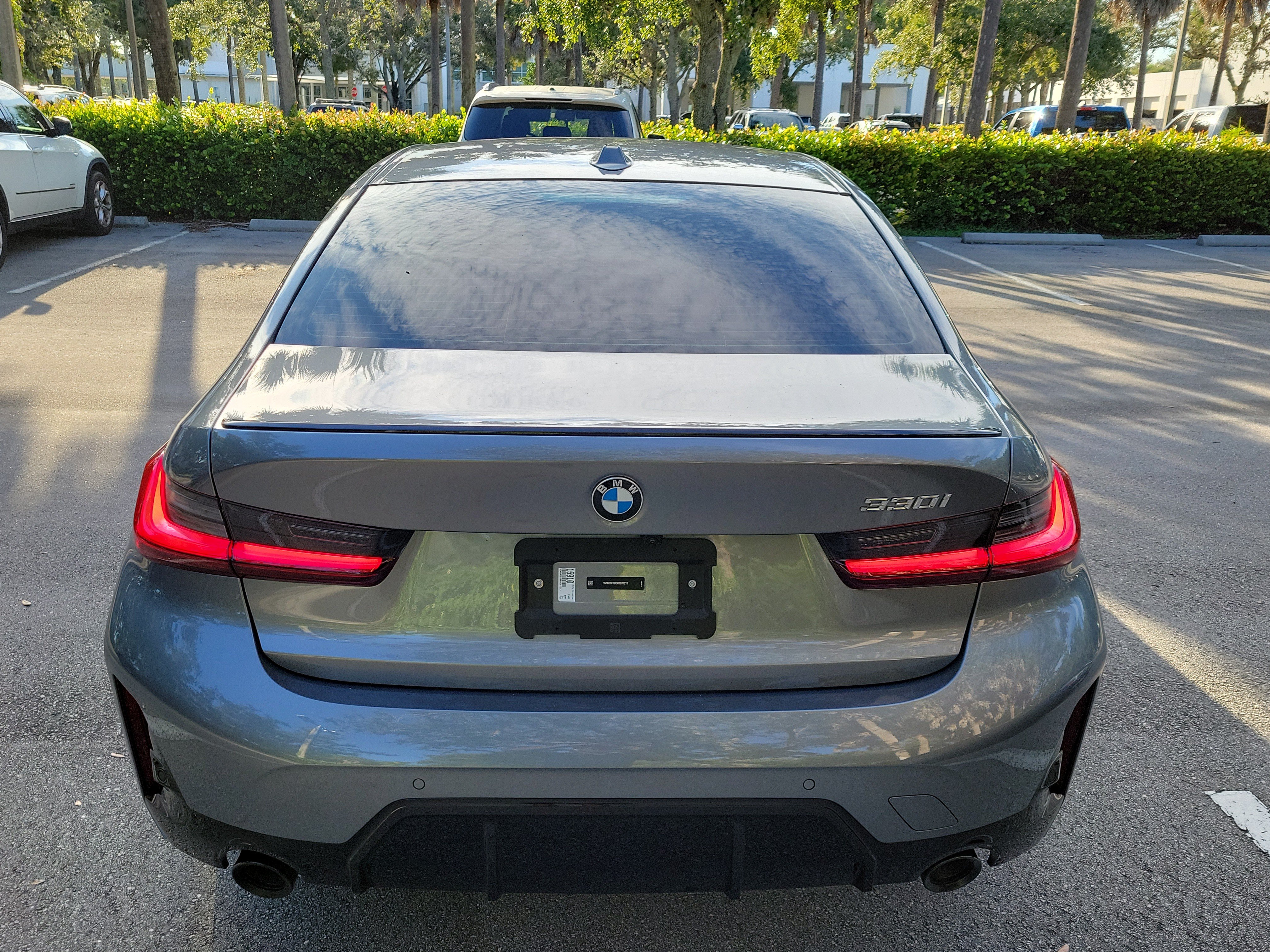 Used 2024 BMW 330i Sedan w/ M Sport Package RWD image 6