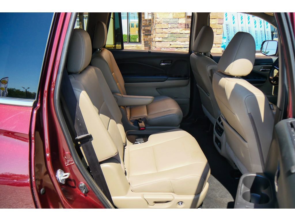 Used 2022 Honda Pilot Touring image 21