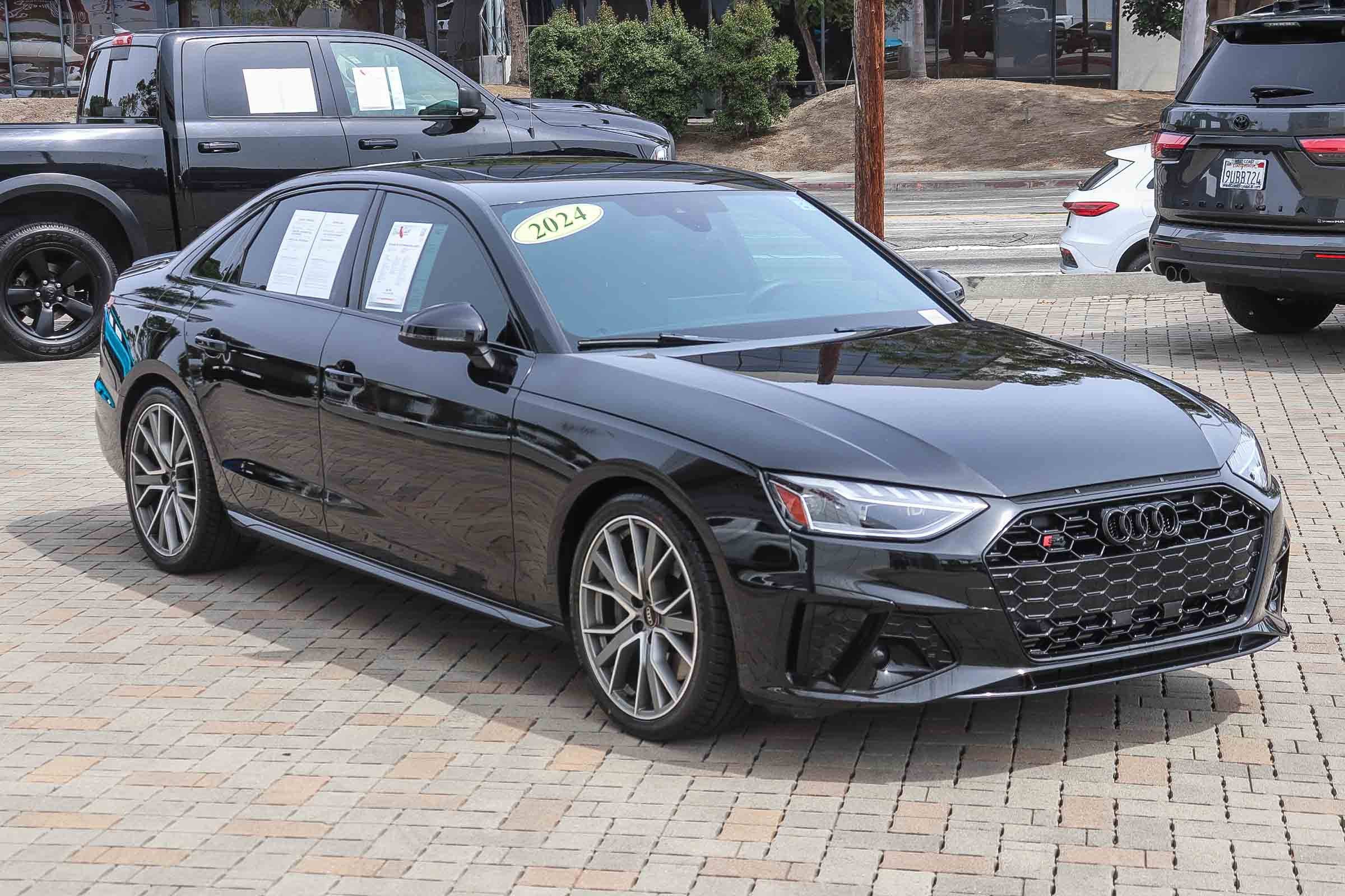 Used 2024 Audi S4 Premium Plus image 3