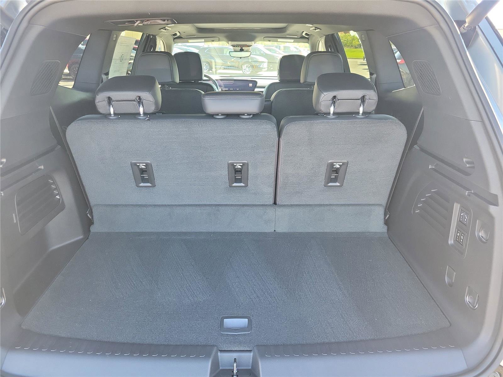 New 2026 Buick Enclave Sport Touring w/ Power Package image 9