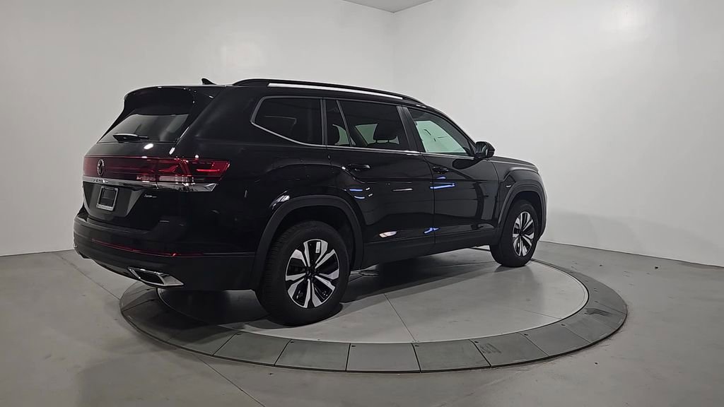 New 2026 Volkswagen Atlas SE image 5