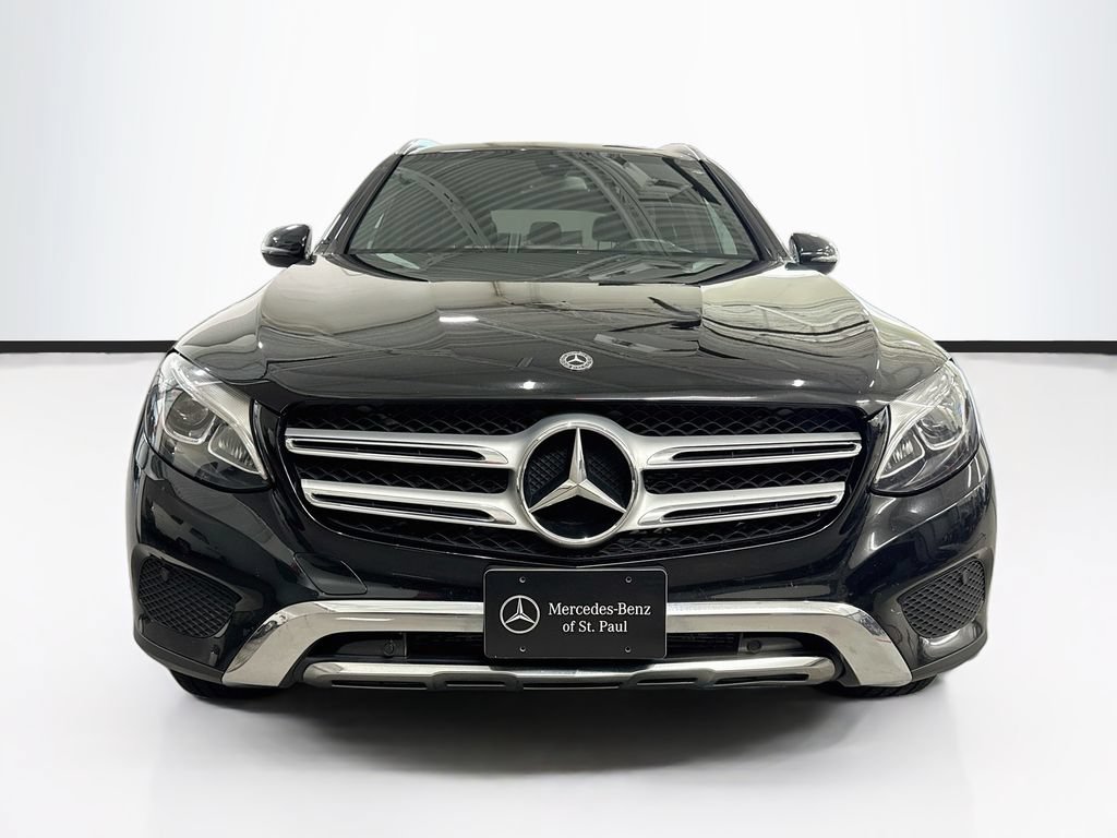 Used 2019 Mercedes-Benz GLC 350e 4MATIC image 2