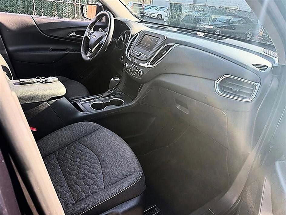 Used 2021 Chevrolet Equinox LT image 5