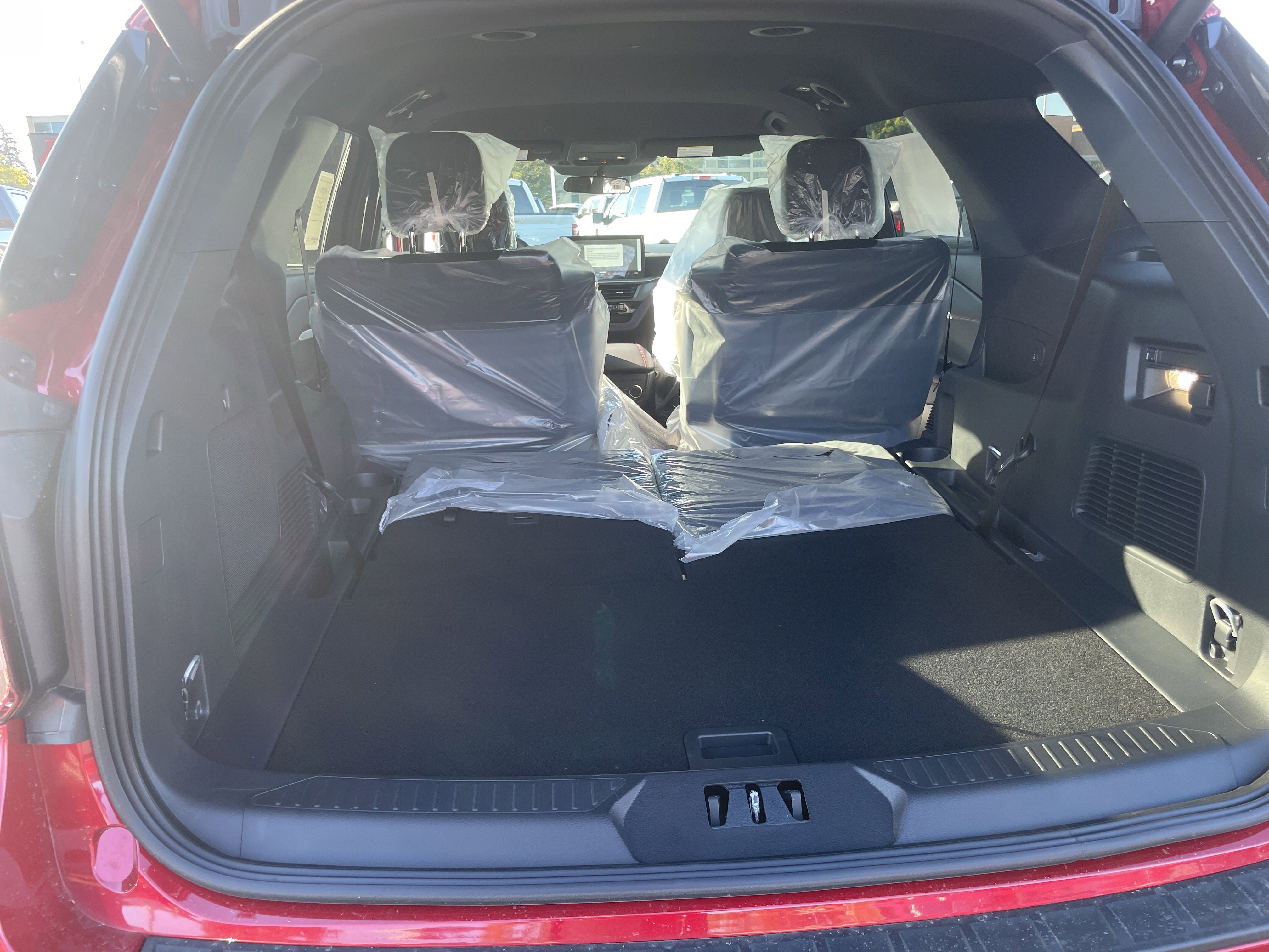 New 2026 Ford Explorer ST-Line image 14