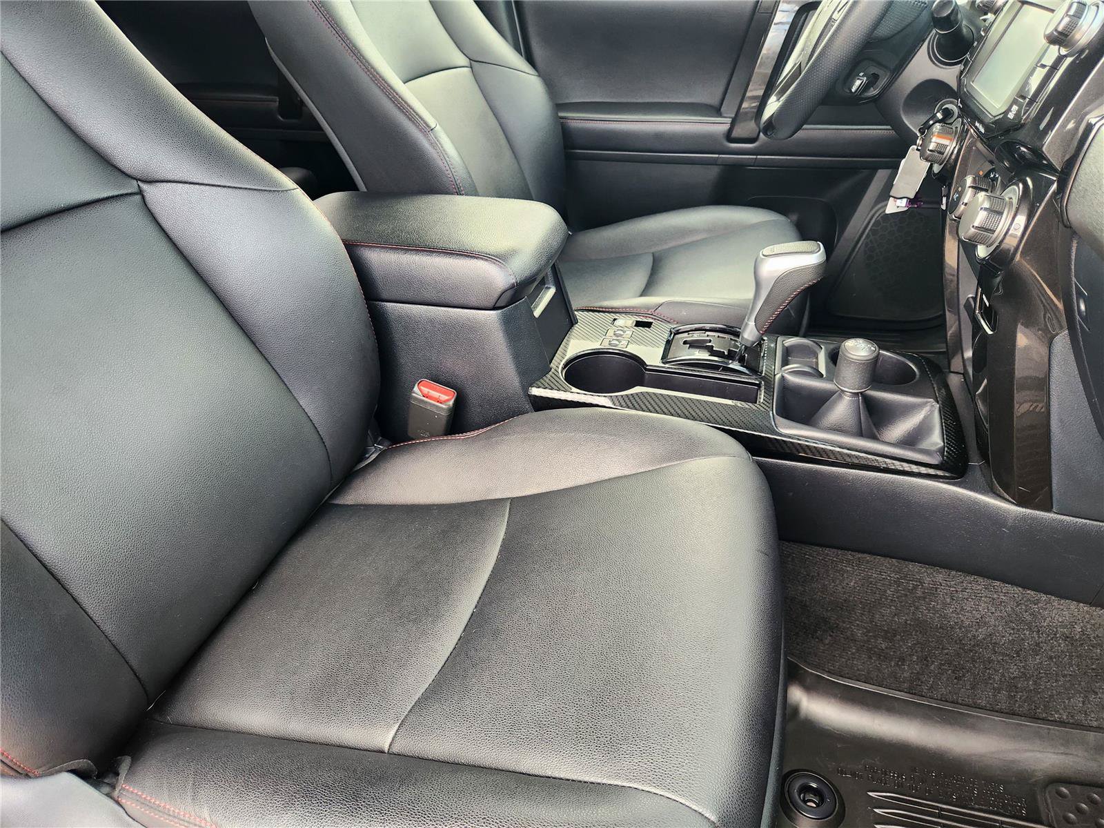 Used 2018 Toyota 4Runner TRD Off-Road Premium AWD/4WD image 24